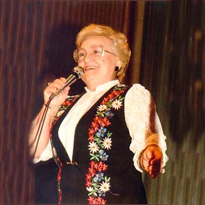 annao.jpg (25262 bytes)